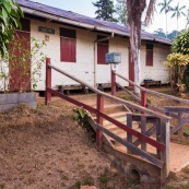 Ecole a Saul en Guyane. Village a l'interieur de la Guyane.