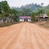 Mairie a Saul en Guyane. Village a l'interieur de la Guyane.